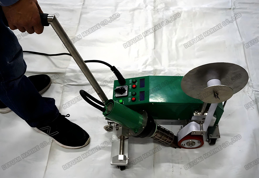 LST-MAT2 Машина для сварки рекламного брезента - DEYUAN MARINE6