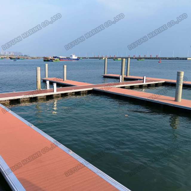 Плавучий причал для яхт