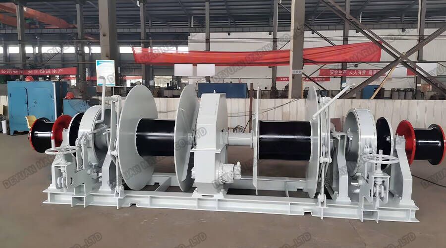 Танкер-химовоз дедвейтом 7700 тонн 03