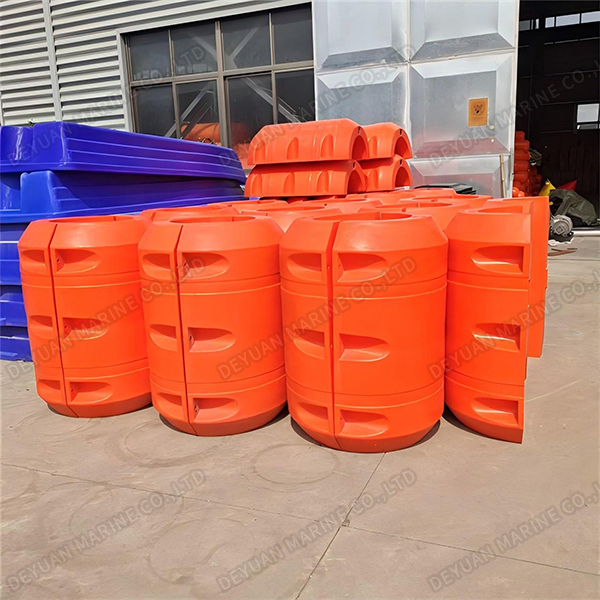 Поплавок для дноуглубительных труб из HDPE двухполовинный комбинированного типа