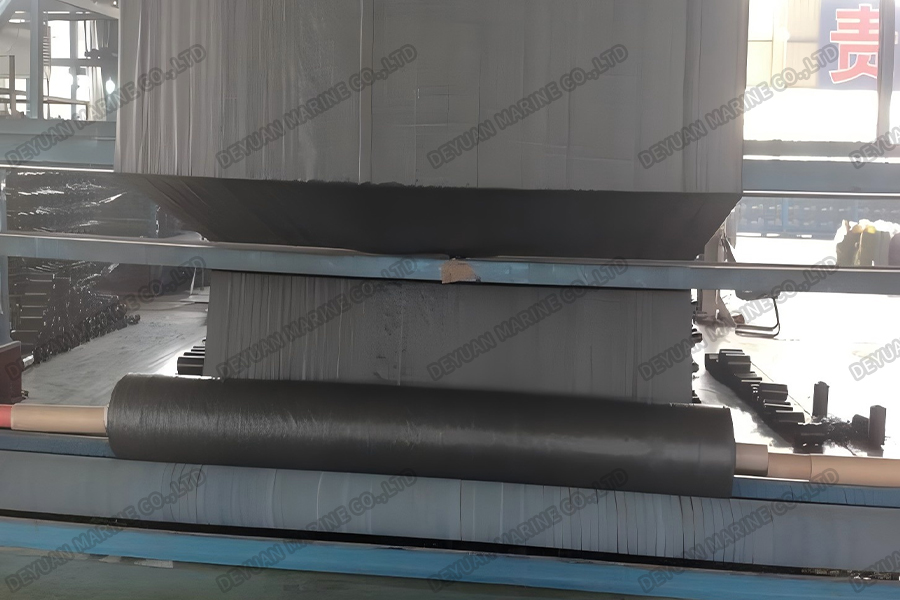 Пластиковый плоский шелковый тканый геотекстиль-DEYUAN MARINE3