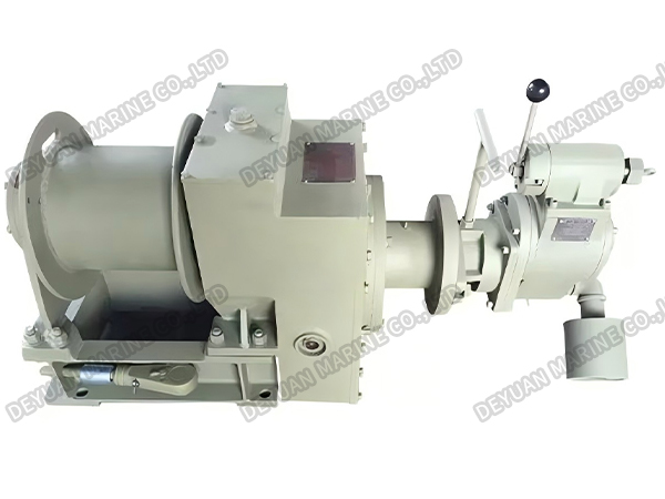 Как выбрать трапную лебедку: электрическую или пневматическую?