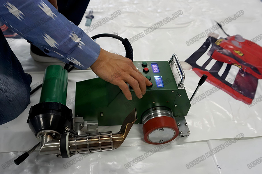 LST-UME Легкий баннерный сварочный аппарат-DEYUAN MARINE5